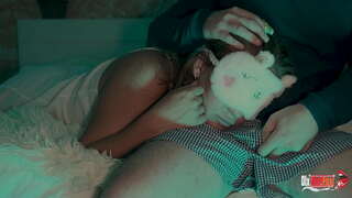 Ek word Wakker en my stap-moeder van haar MIDDAGSLAPIE en cum in haar mond! 4k