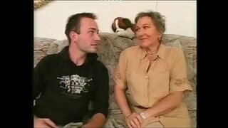 Mature Granny capio la eva de las compra Mature Granny capio la eva de las compra